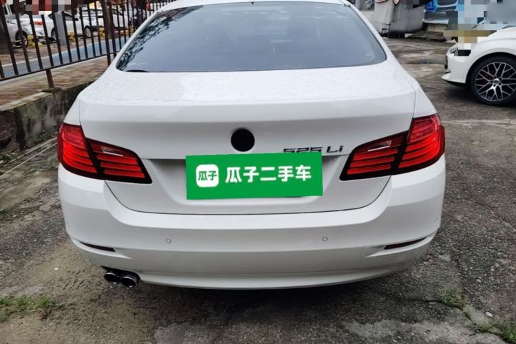 Used BMW 5 Series 2014 525Li Leading Model Rear