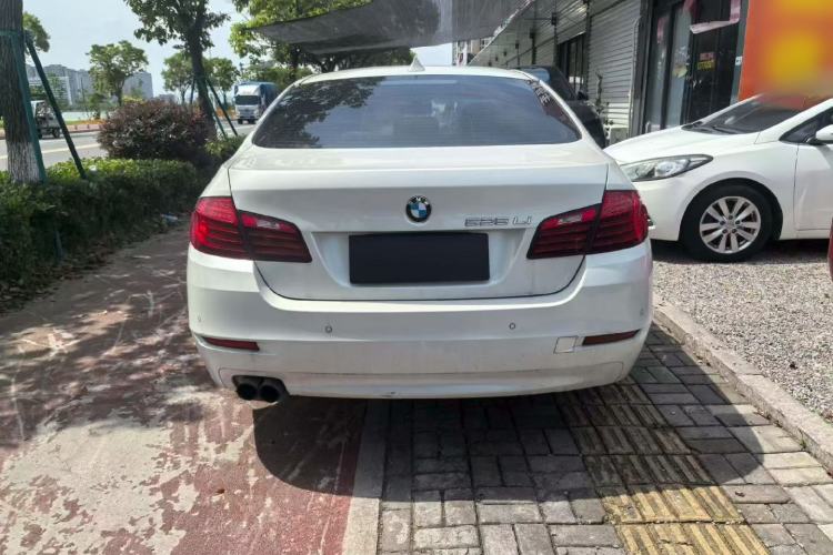 Used BMW 5 Series 2014 525Li Leading Model Rear