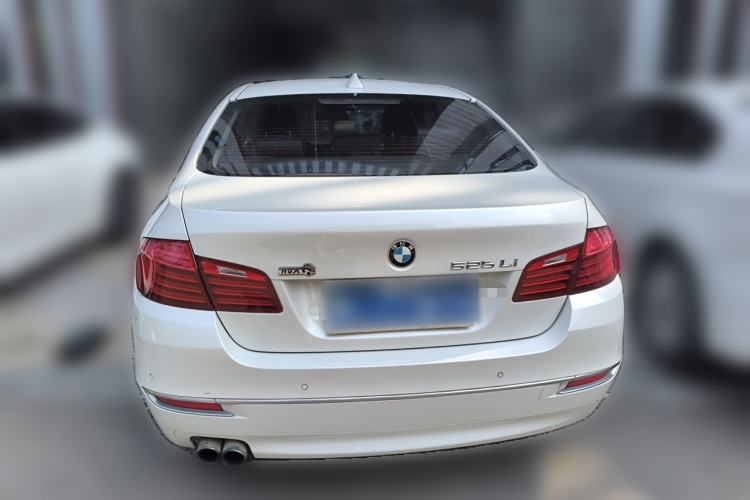 Used BMW 5 Series 2014 525Li Luxury Design Package Rear