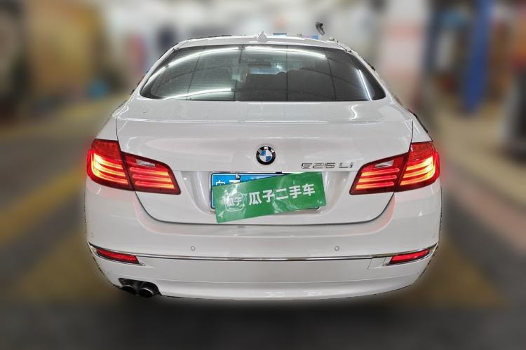 Used BMW 5 Series 2014 525Li Luxury Design Package Rear