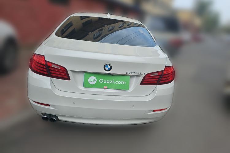 Used BMW 5 Series 2014 525Li Leading Model Rear