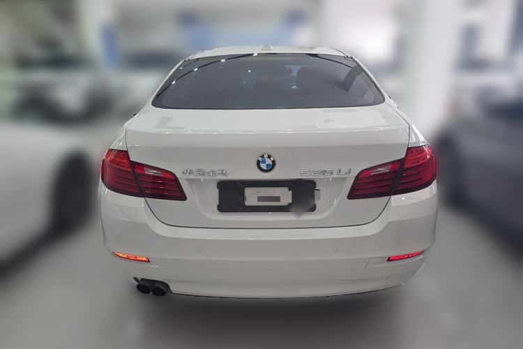 Used BMW 5 Series 2014 525Li Leading Model Rear