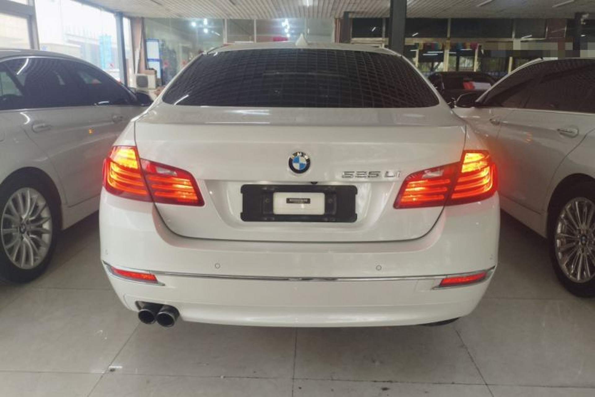 Used BMW 5 Series 2014 525Li Luxury Design Package Rear