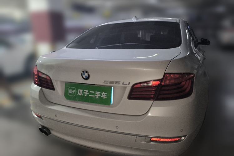 Used BMW 5 Series 2014 525Li Luxury Design Package Rear
