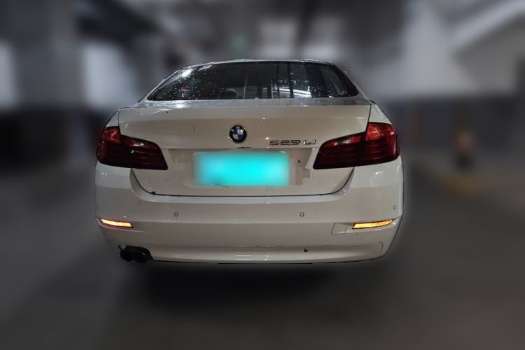 Used BMW 5 Series 2014 525Li Leading Model Rear