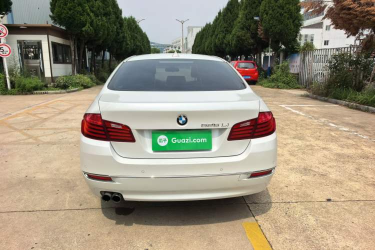 Used BMW 5 Series 2014 525Li Luxury Design Package Rear