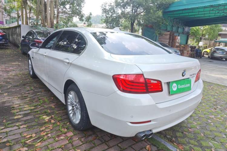 Used BMW 5 Series 2014 525Li Leading Model Rear Left 45 Deg