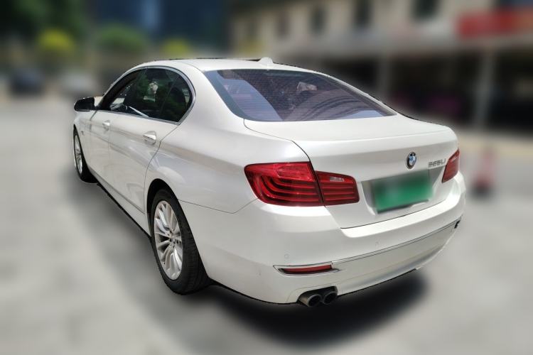 Used BMW 5 Series 2014 525Li Luxury Design Package Rear Left 45 Deg