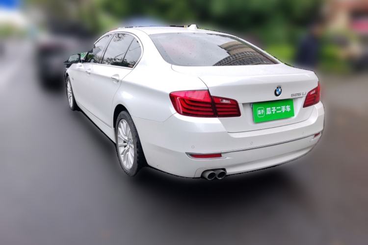 Used BMW 5 Series 2014 525Li Luxury Design Package Rear Left 45 Deg