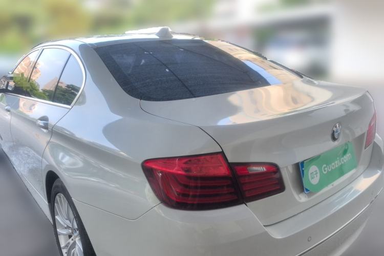 Used BMW 5 Series 2014 525Li Luxury Design Package Rear Left 45 Deg