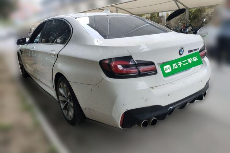 Used BMW 5 Series 2014 520Li Elegant Model Rear Left 45 Deg