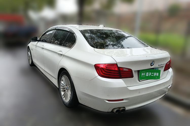 Used BMW 5 Series 2014 525Li Leading Model Rear Left 45 Deg