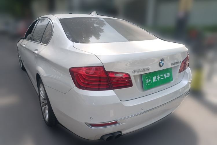 Used BMW 5 Series 2014 525Li Luxury Design Package Rear Left 45 Deg
