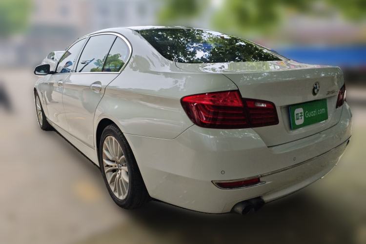 Used BMW 5 Series 2014 525Li Luxury Design Package Rear Left 45 Deg