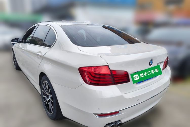Used BMW 5 Series 2014 525Li Luxury Design Package Rear Left 45 Deg