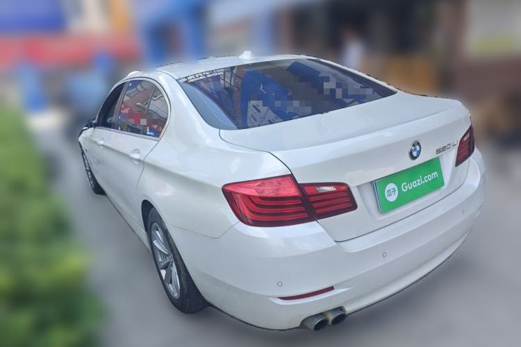 Used BMW 5 Series 2014 520Li Elegant Model Rear Left 45 Deg