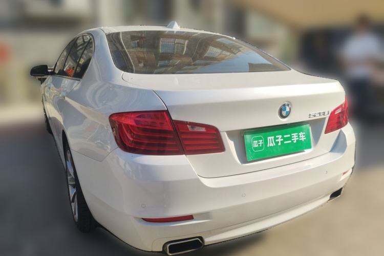 Used BMW 5 Series 2014 528Li Leading Model Rear Left 45 Deg