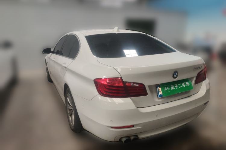 Used BMW 5 Series 2014 520i Elegant Edition Rear Left 45 Deg