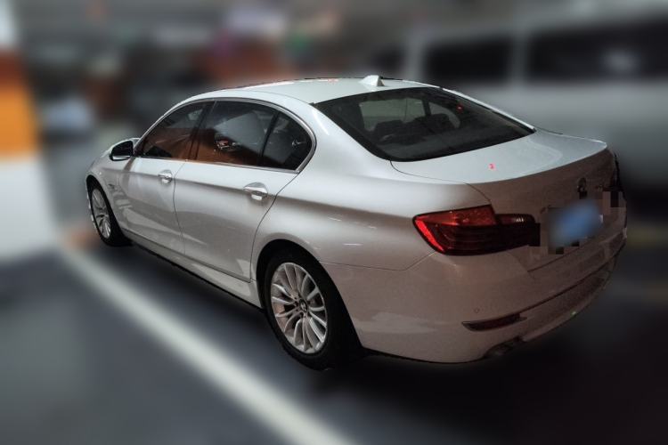 Used BMW 5 Series 2014 525Li Luxury Design Package Rear Left 45 Deg