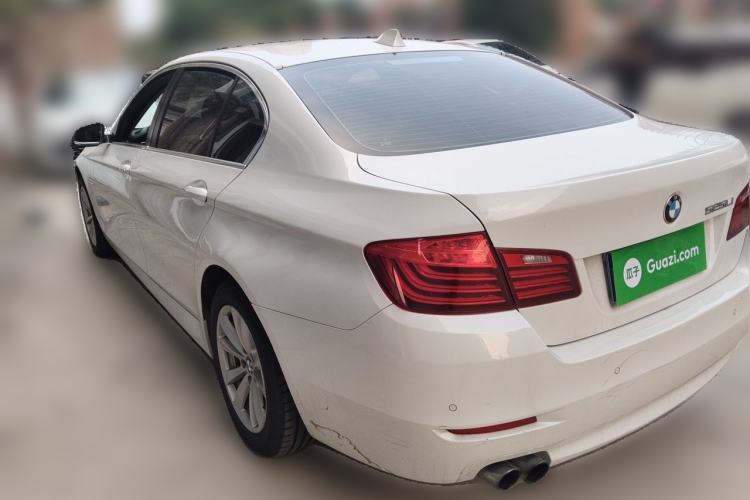 Used BMW 5 Series 2014 520Li Elegant Model Rear Left 45 Deg