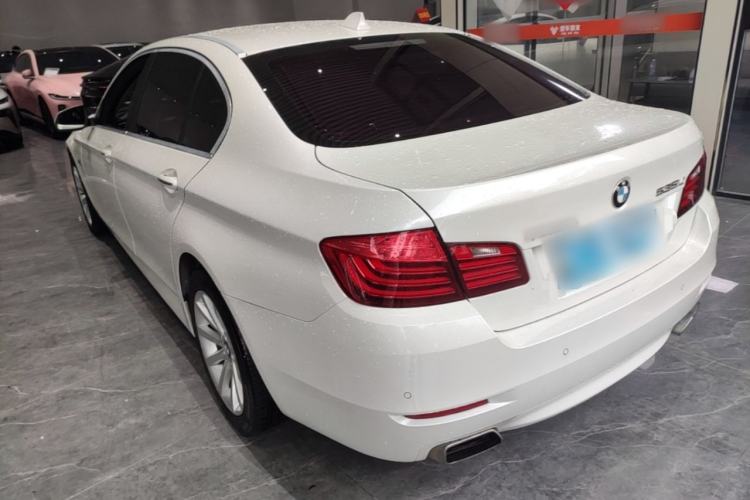 Used BMW 5 Series 2014 535Li Leading Model Rear Left 45 Deg