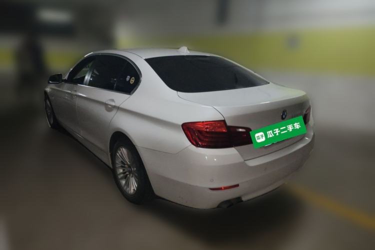 Used BMW 5 Series 2014 525Li Leading Model Rear Left 45 Deg