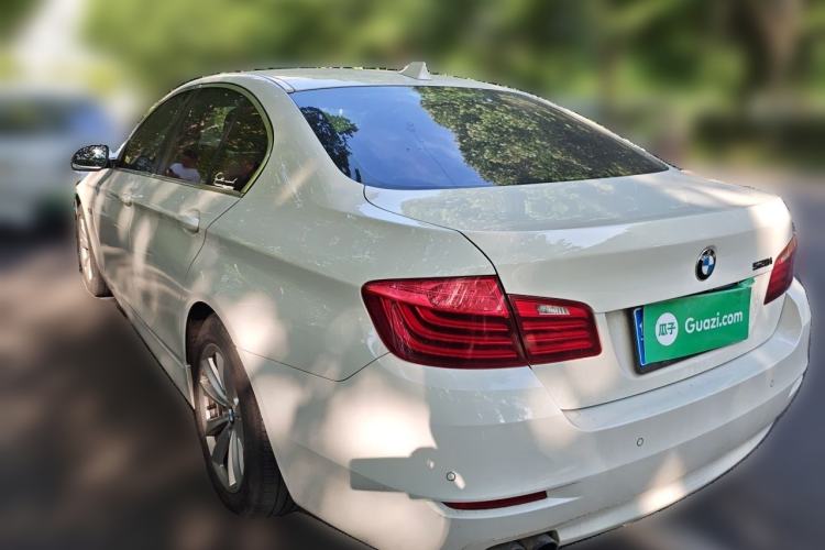Used BMW 5 Series 2014 520i Elegant Edition Rear Left 45 Deg