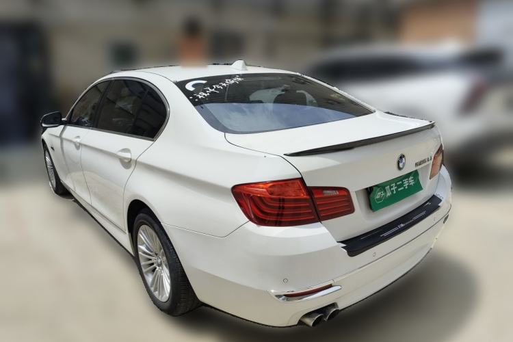Used BMW 5 Series 2014 525Li Leading Model Rear Left 45 Deg