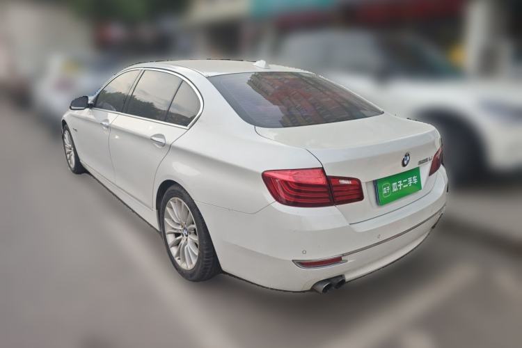 Used BMW 5 Series 2014 525Li Luxury Design Package Rear Left 45 Deg