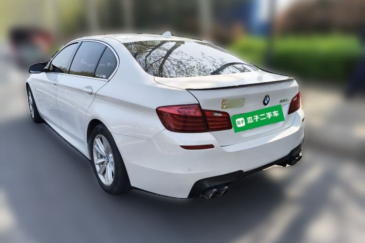 Used BMW 5 Series 2014 520Li Elegant Model Rear Left 45 Deg