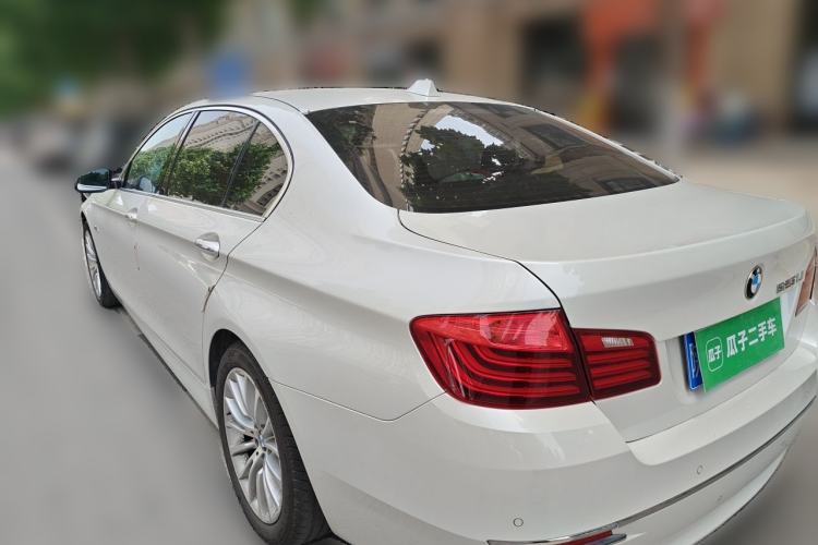 Used BMW 5 Series 2014 525Li Luxury Design Package Rear Left 45 Deg