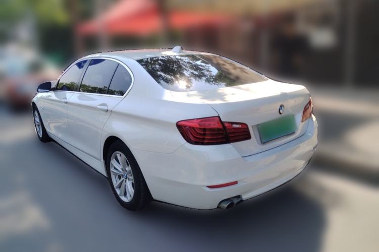 Used BMW 5 Series 2014 520Li Elegant Model Rear Left 45 Deg