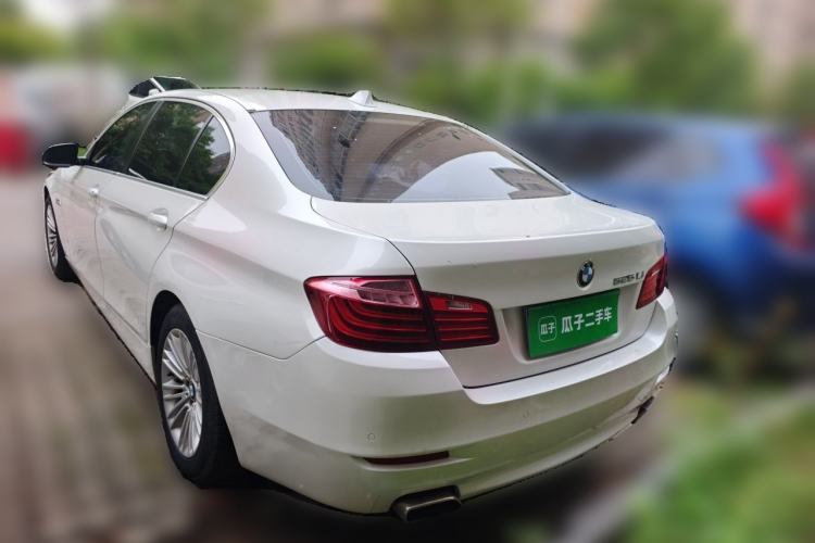 Used BMW 5 Series 2014 525Li Leading Model Rear Left 45 Deg