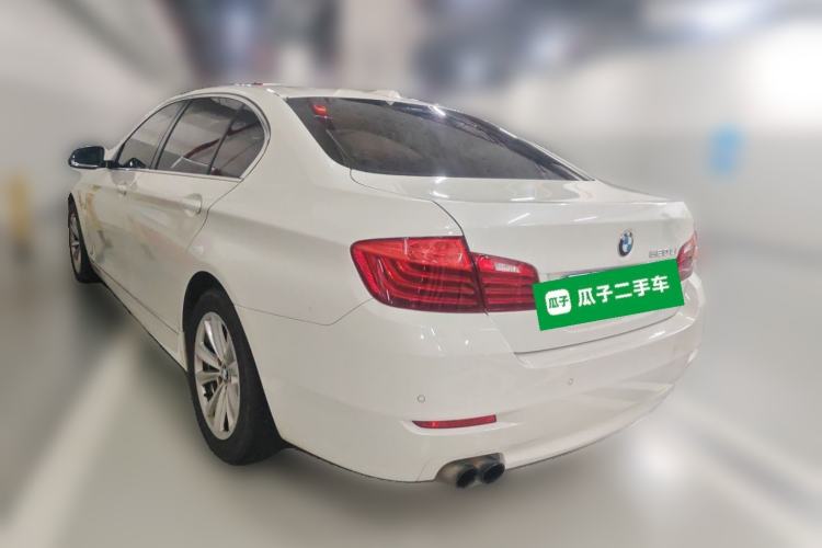 Used BMW 5 Series 2014 520Li Elegant Model Rear Left 45 Deg