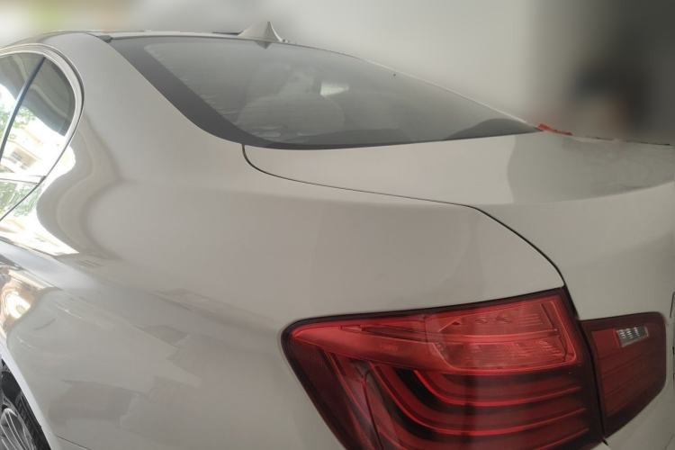 Used BMW 5 Series 2014 525Li Leading Model Rear Left 45 Deg