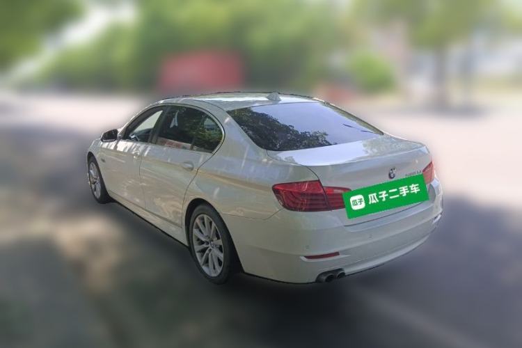 Used BMW 5 Series 2014 528Li Leading Model Rear Left 45 Deg