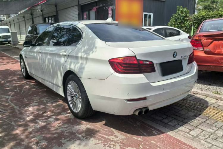 Used BMW 5 Series 2014 525Li Leading Model Rear Left 45 Deg
