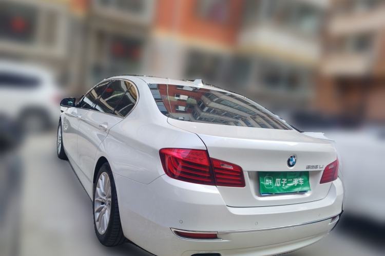Used BMW 5 Series 2014 525Li Luxury Design Package Rear Left 45 Deg