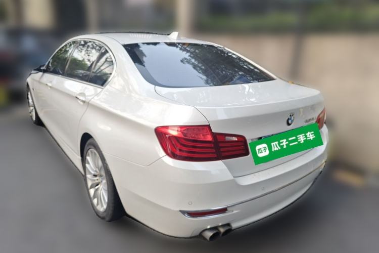 Used BMW 5 Series 2014 525Li Luxury Design Package Rear Left 45 Deg