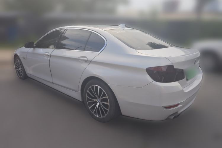 Used BMW 5 Series 2014 525Li Luxury Design Package Rear Left 45 Deg