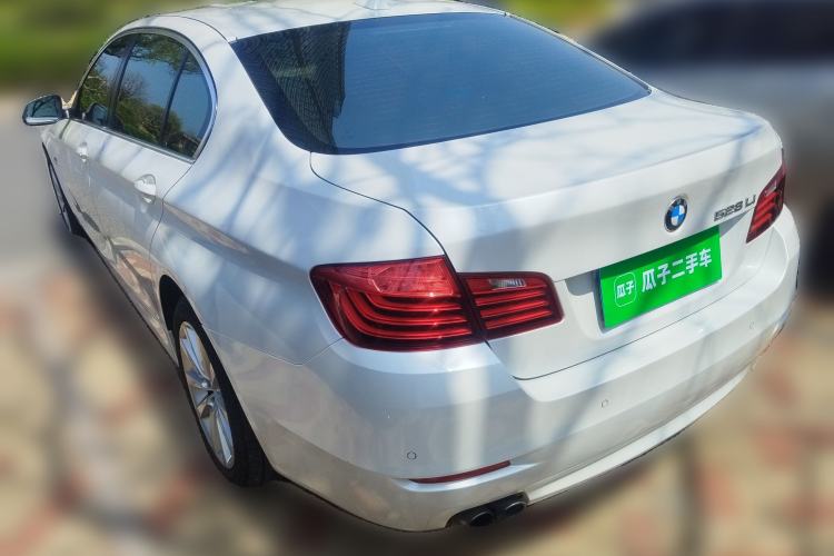 Used BMW 5 Series 2014 528Li Leading Model Rear Left 45 Deg
