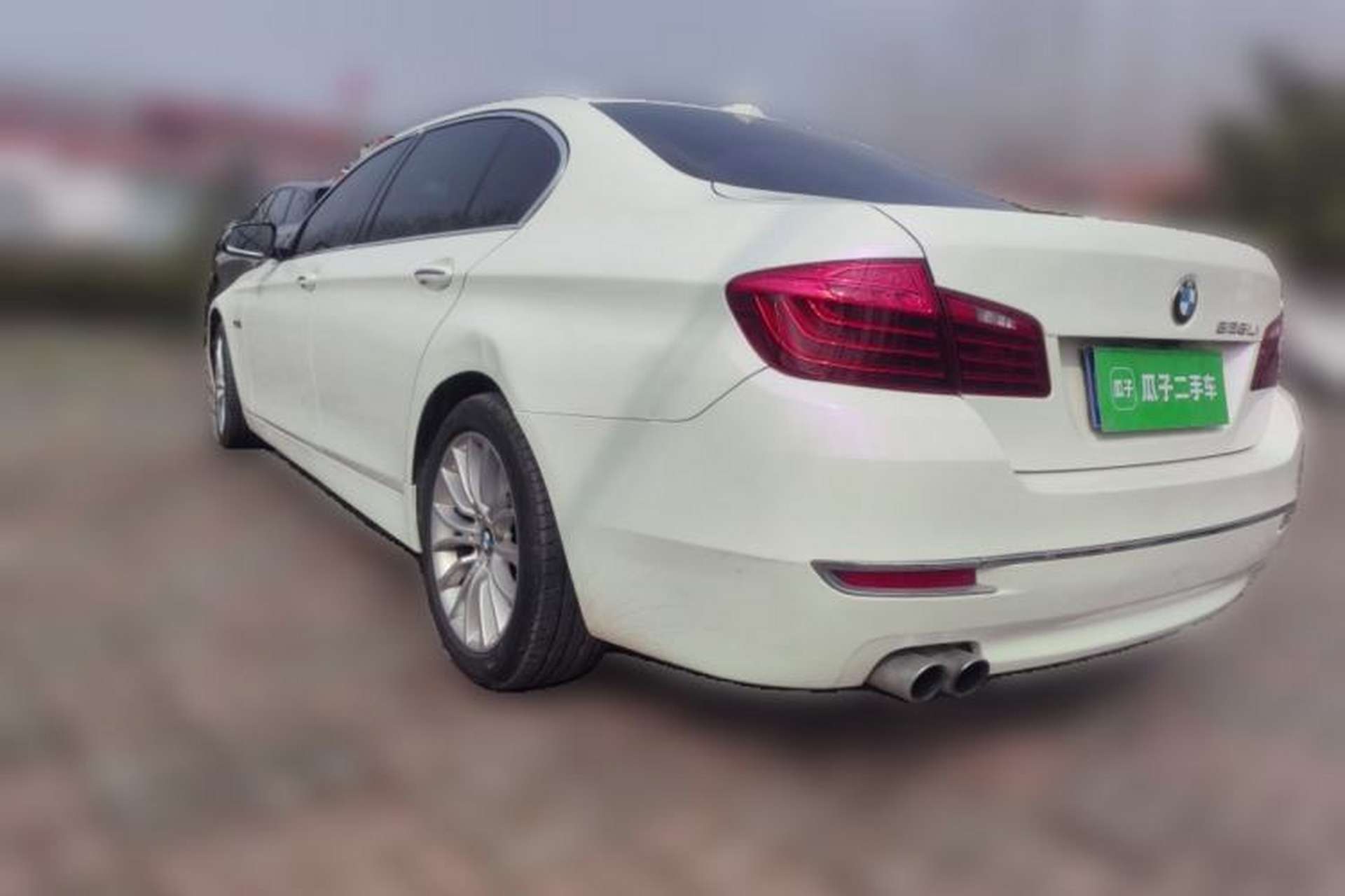 Used BMW 5 Series 2014 525Li Luxury Design Package Rear Left 45 Deg