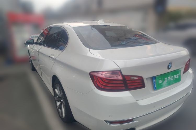 Used BMW 5 Series 2014 525Li Luxury Design Package Rear Left 45 Deg