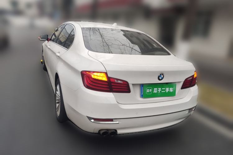 Used BMW 5 Series 2014 525Li Leading Model Rear Left 45 Deg
