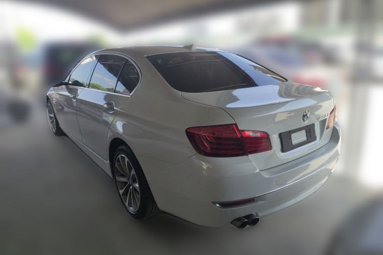 Used BMW 5 Series 2014 525Li Luxury Design Package Rear Left 45 Deg