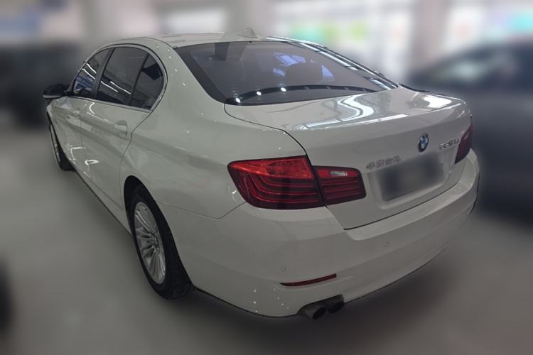 Used BMW 5 Series 2014 525Li Leading Model Rear Left 45 Deg