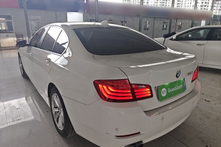 Used BMW 5 Series 2014 520i Elegant Edition Rear Left 45 Deg