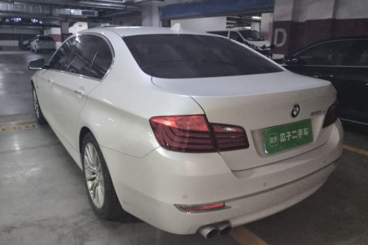 Used BMW 5 Series 2014 525Li Luxury Design Package Rear Left 45 Deg