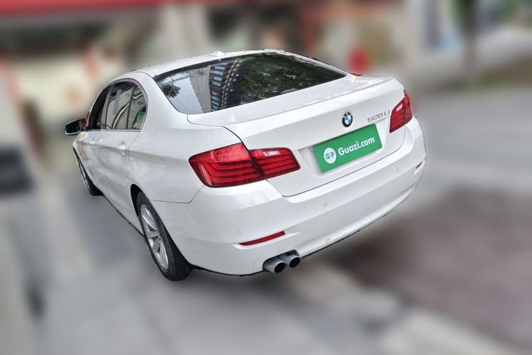 Used BMW 5 Series 2014 520Li Elegant Model Rear Left 45 Deg