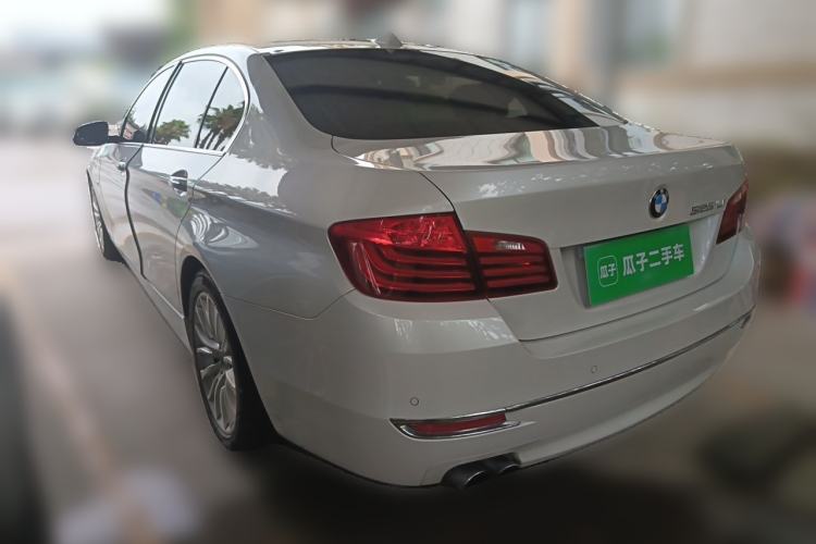 Used BMW 5 Series 2014 525Li Luxury Design Package Rear Left 45 Deg